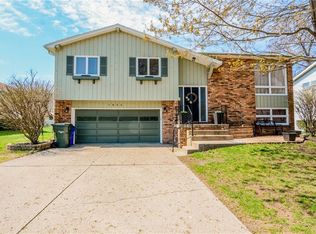 1845 N Oakcrest Ave, Decatur, IL 62526