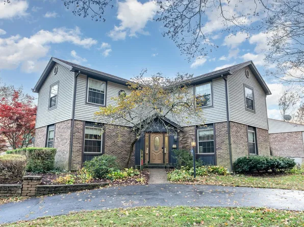 146 Overcliff Rd, Cincinnati, OH 45233