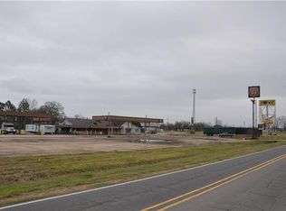 5215 S Macarthur Dr, Alexandria, LA 71302