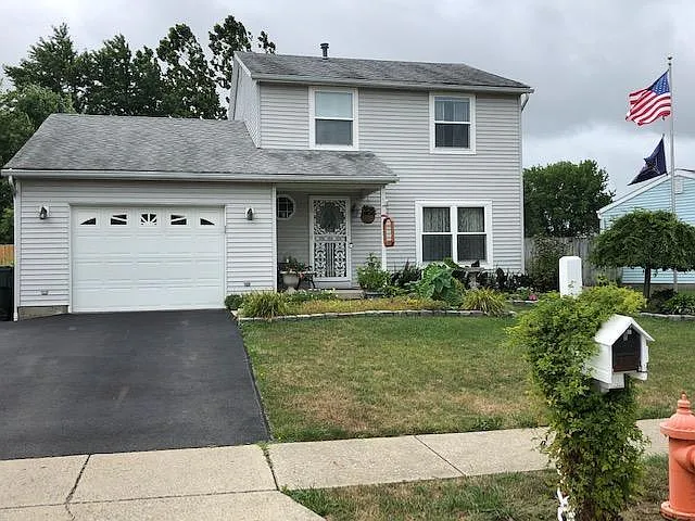5347 Wesliegh Run Dr photo 1