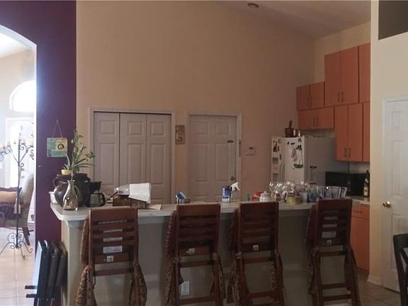3rd image of 4909 Hook Hollow Cir