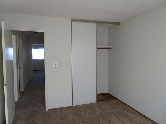 5th image of 5046 Brookdale Cir