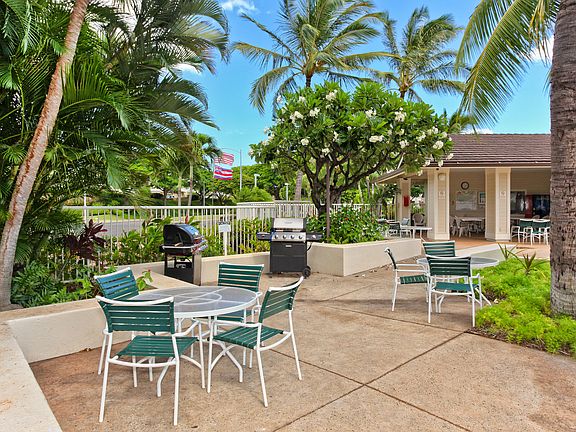 2nd image of 92-1481 Aliinui Dr Suite 19C