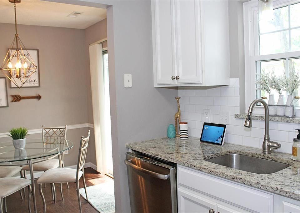1st image of 8910 N Swan Cir