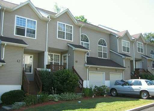 1st image of 141 Highwood Dr