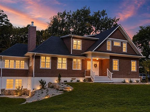 2nd image of 216 Spartina Cove Way