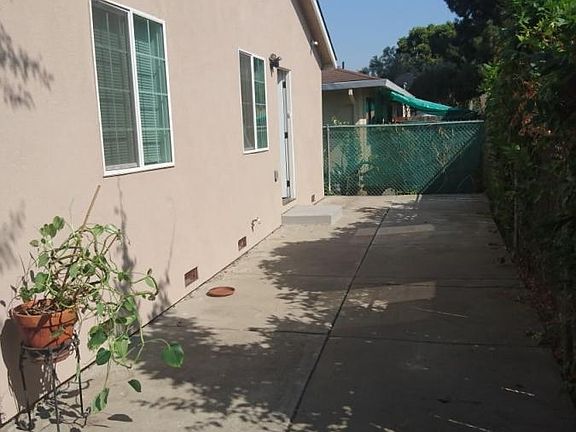 4th image of 33455 7th St