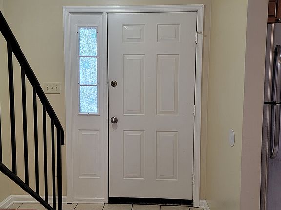 2nd image of 340 Witness Ln Unit E