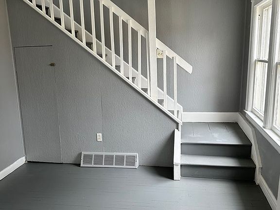 4th image of 177 W Ann Arbor Ave