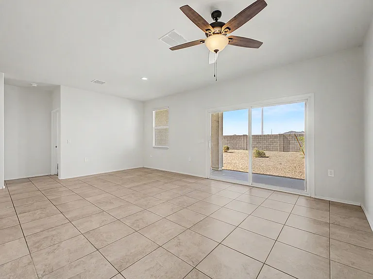 24542 W Raymond St — Photo 6