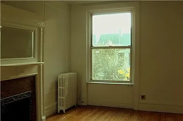 Rented by R New York