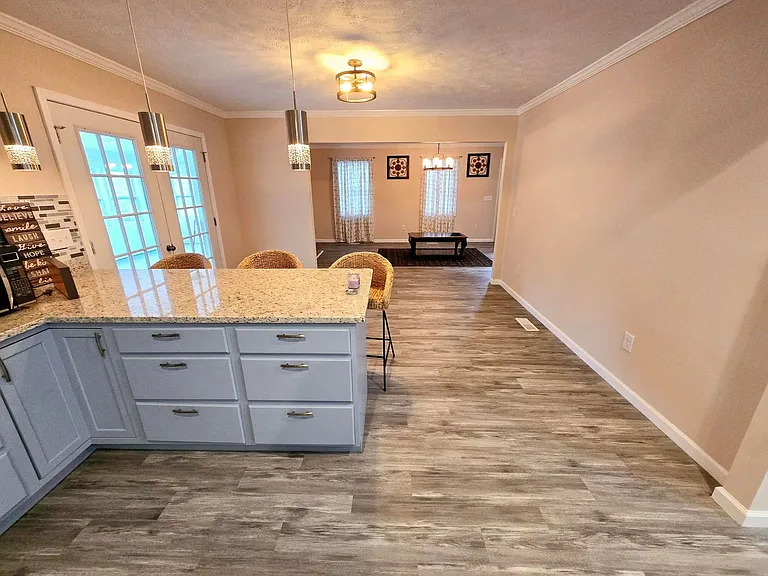 220 Teague Trl — Photo 13