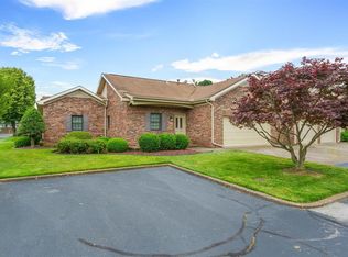 822 Live Oak Pl, Owensboro, KY 42303