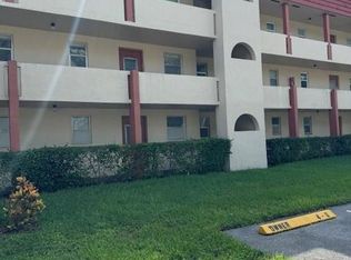 2850 W Sunrise Lakes Dr APT 103, Sunrise, FL 33322