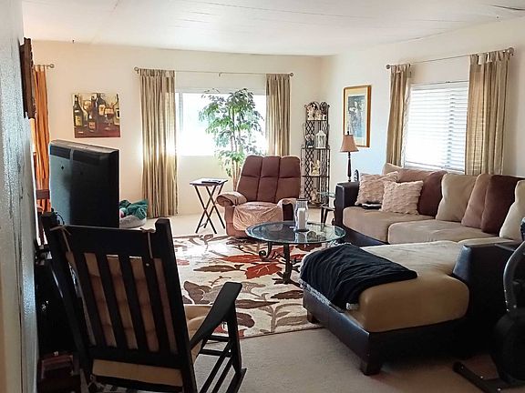 4th image of 400 Greenfield Dr Space 92