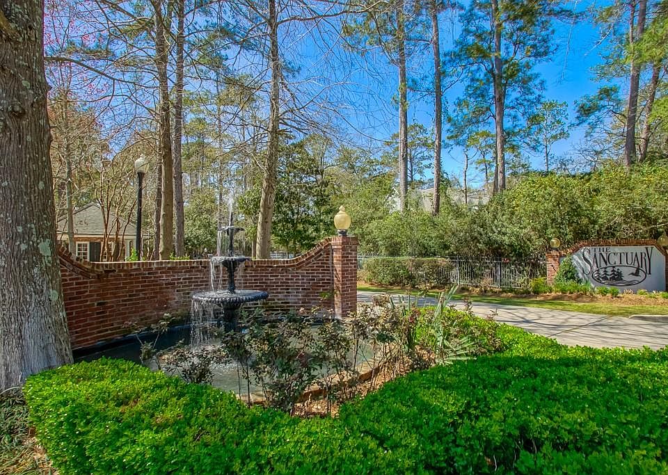 1st image of 124 Juniper Ct