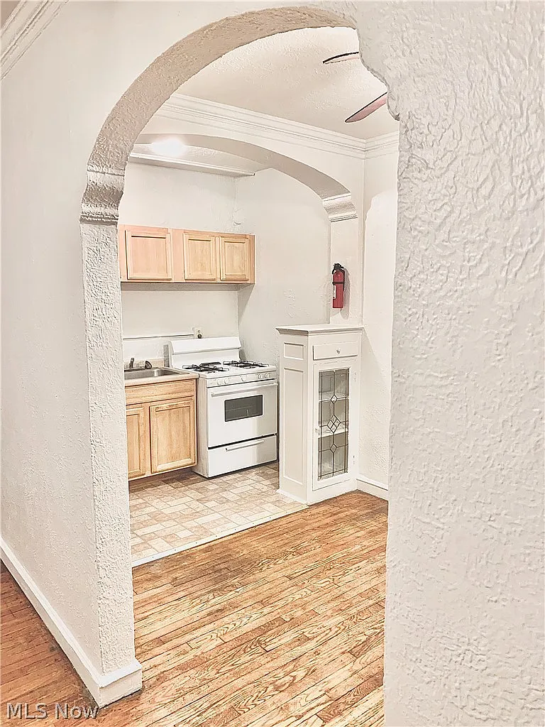 1 bed, 660 sqft, $850 — Photo 2