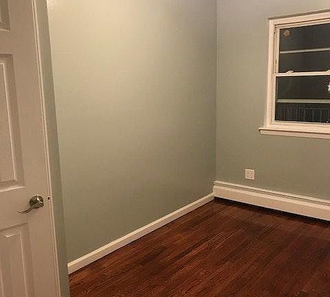 5th image of 13537 82nd Ave