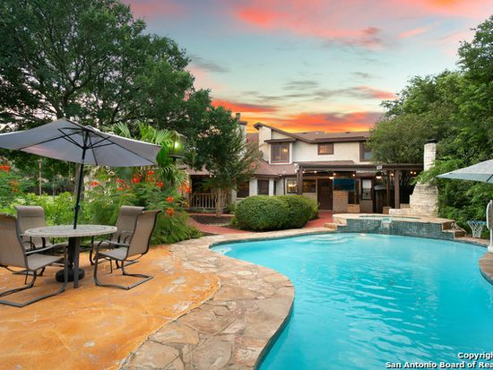 25679 Green River Dr, San Antonio, TX 78260