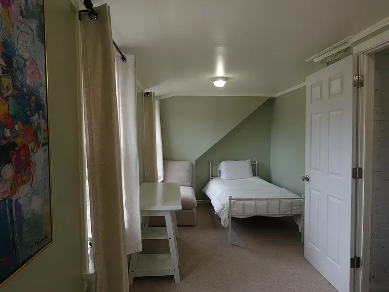 1 E Lake Dr — Photo 10