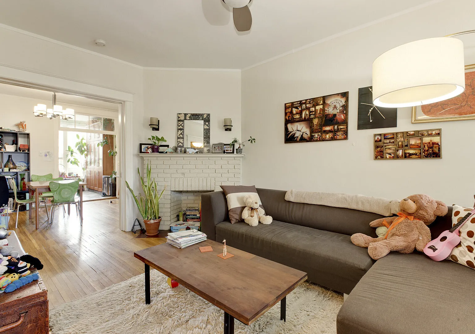 Beautiful Petworth Rowhome with Backyard and Parking! — Photo 1