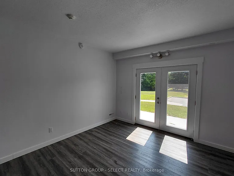 184 Napier St — Photo 10