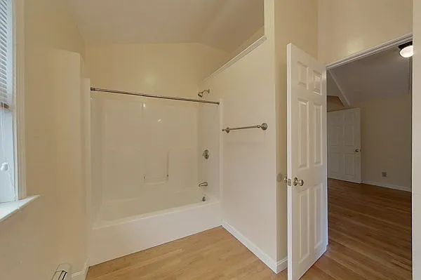9 Bedlow Ave #4 — Photo 18