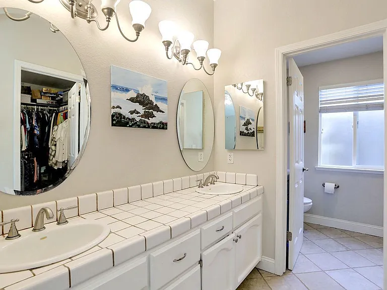 649 Springfield Cir — Photo 14