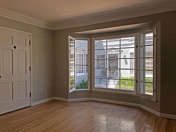 5th image of 831 S Serrano Ave #2