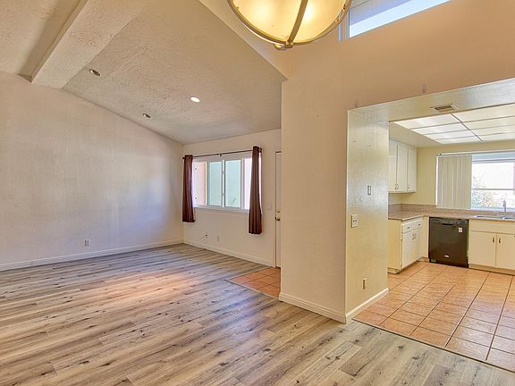 4th image of 750 E 5th St Unit 93
