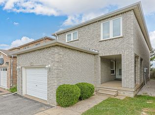 10 Woodhall Rd, Markham, ON L3S 1N9