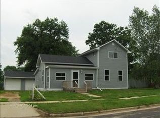 101 N Jackson St, Albany, WI 53502