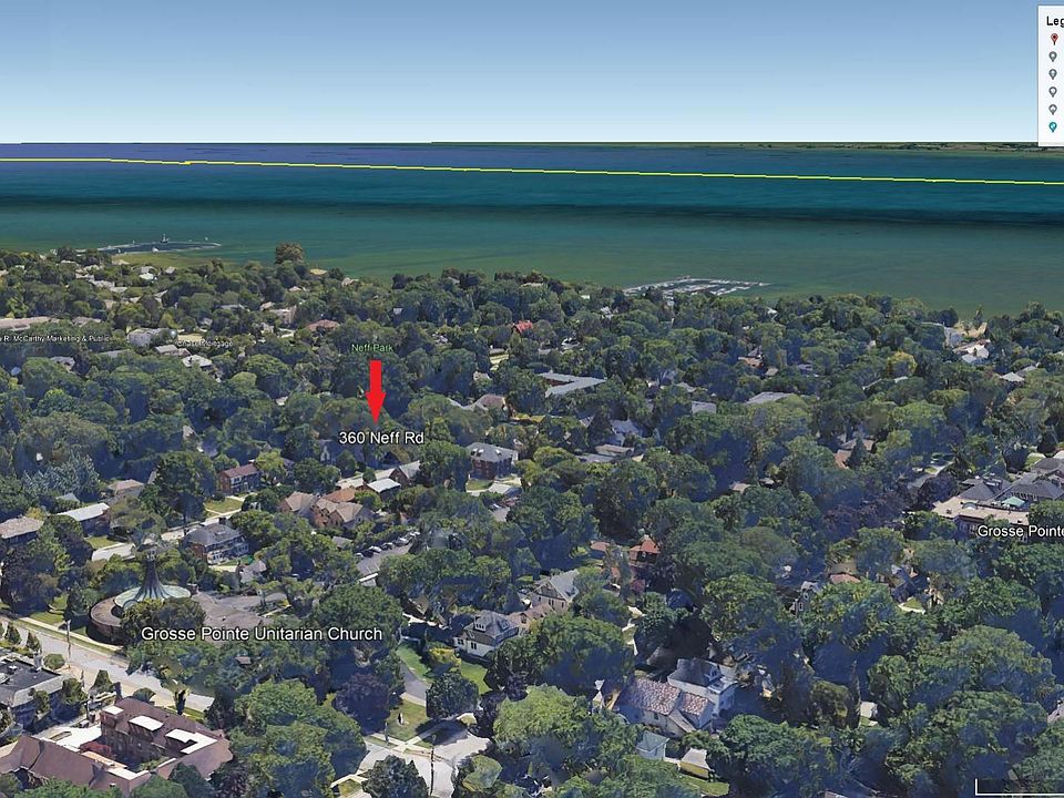 Outstanding Grosse Pointe City location.