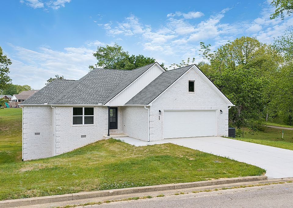 1st image of 265 Derek Dr