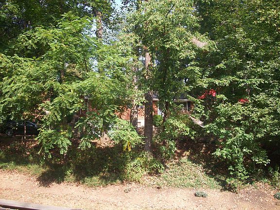 3rd image of 5733 Cabin Creek Dr