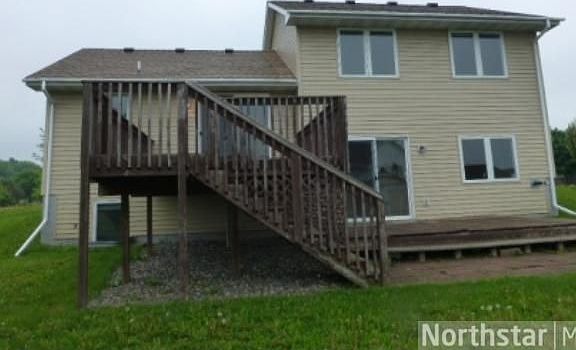 2nd image of 8091 Meadowood Dr