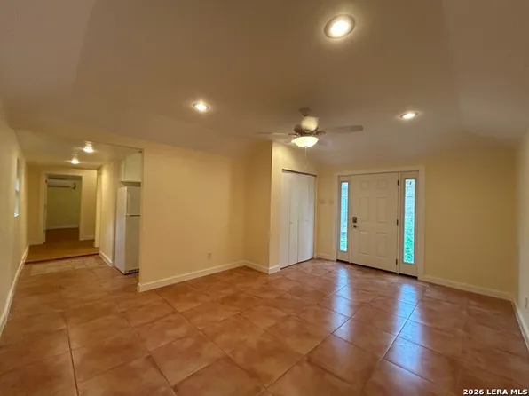 519 Fulton Ave #2, San Antonio, TX 78212