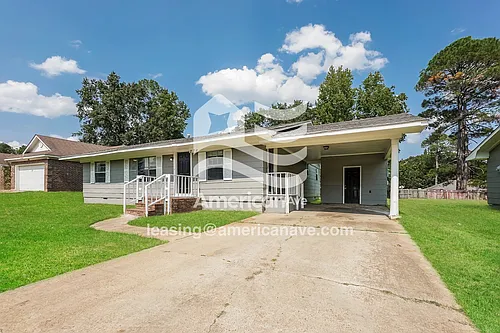 278 E Longview Dr Photo 1