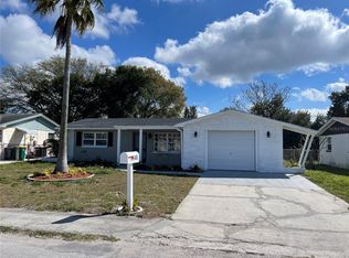 1140 Viking Dr, Holiday, FL 34691