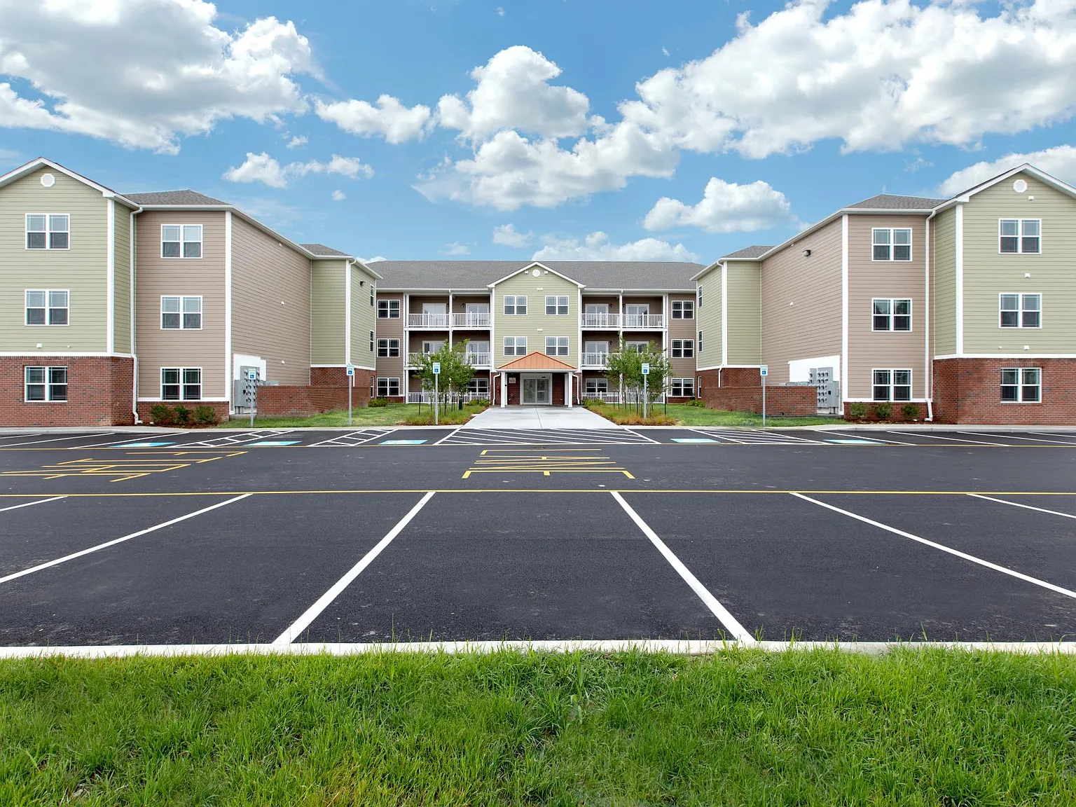 Arbor Senior Apartments — Photo 1