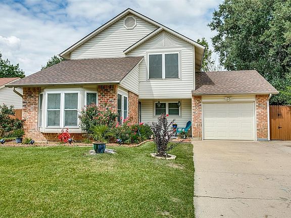2nd image of 4609 Baytree Dr