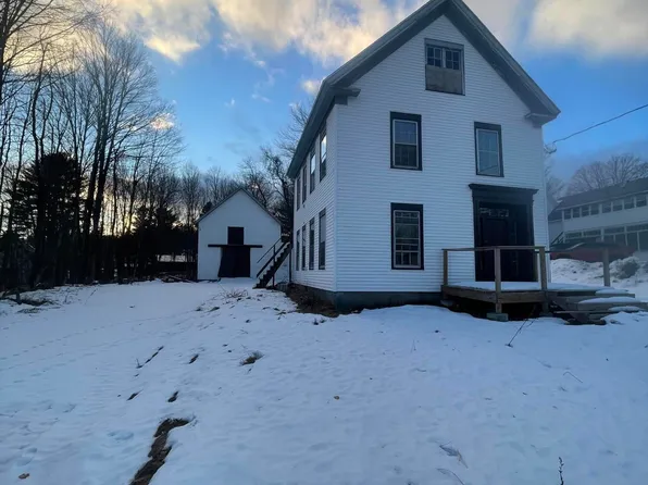 38 Bennett Avenue, Skowhegan, ME 04976