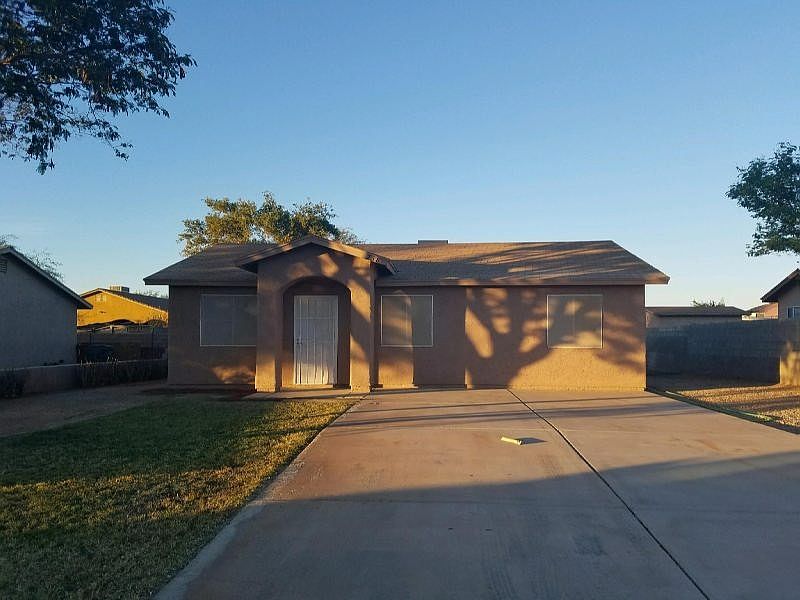 1st image of 238 E Los Valles St