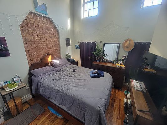 2nd image of 1205 Jefferson Ave #2