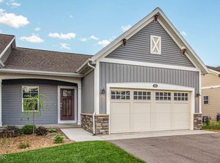 853 S Center Park Dr SW #22, Byron Center, MI 49315
