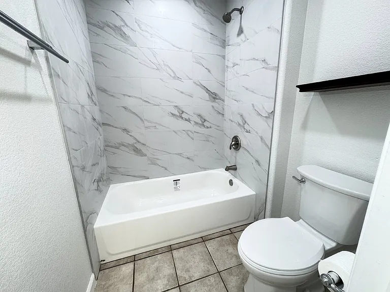 426 Paseo Roja Pl NE — Photo 21