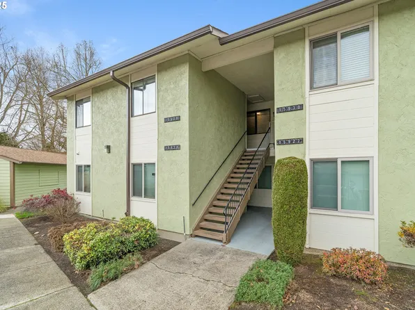 15928 NE Fremont St, Portland, OR 97230