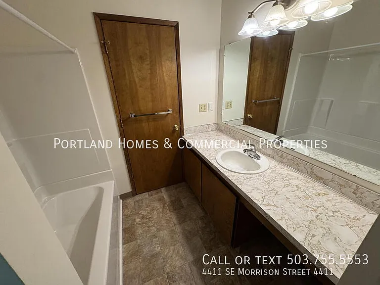 4411 SE Morrison St #4411 — Photo 9