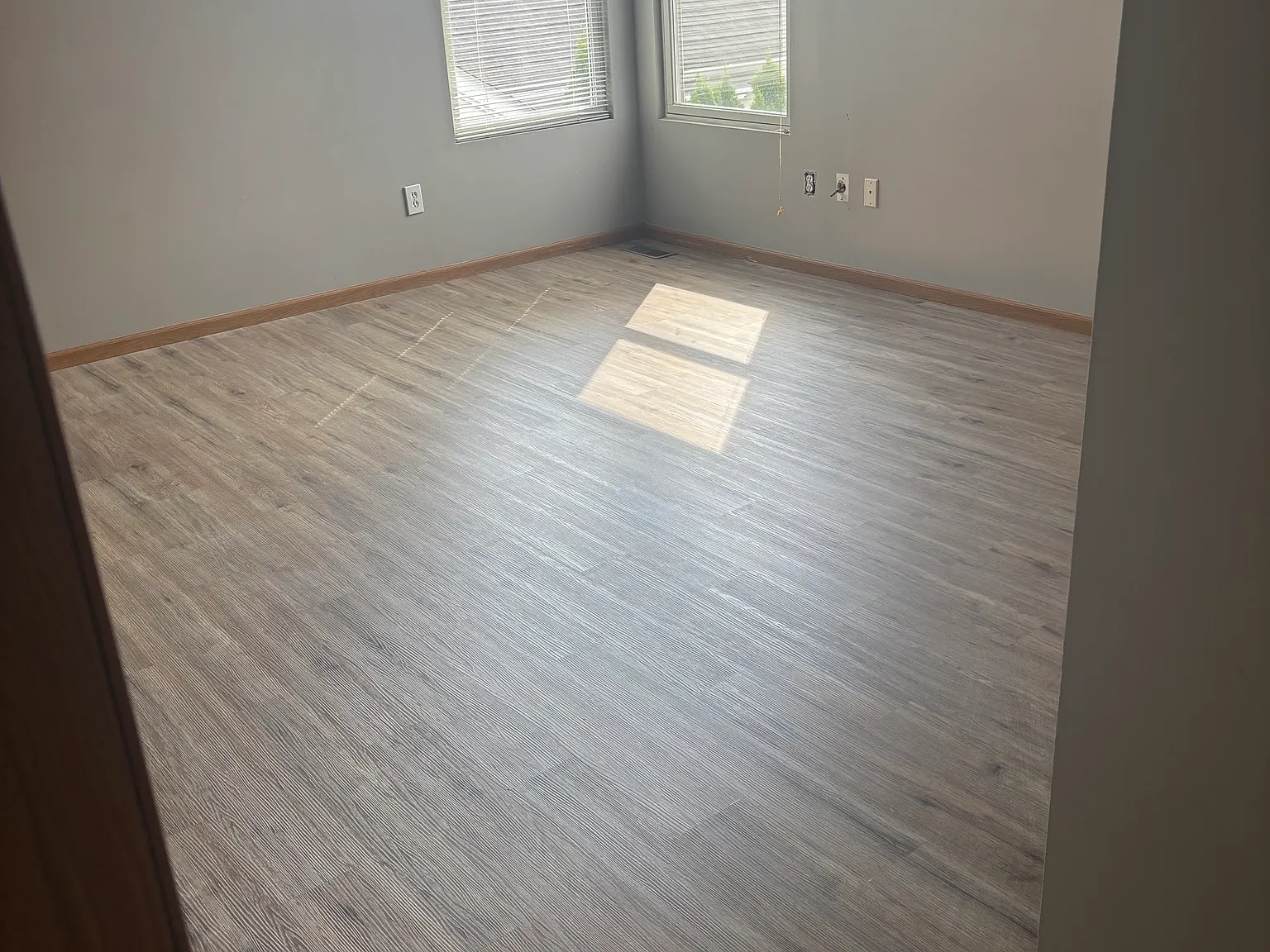 3 bed, 2.5 bath, 1584 sqft, $2,300 — Photo 3