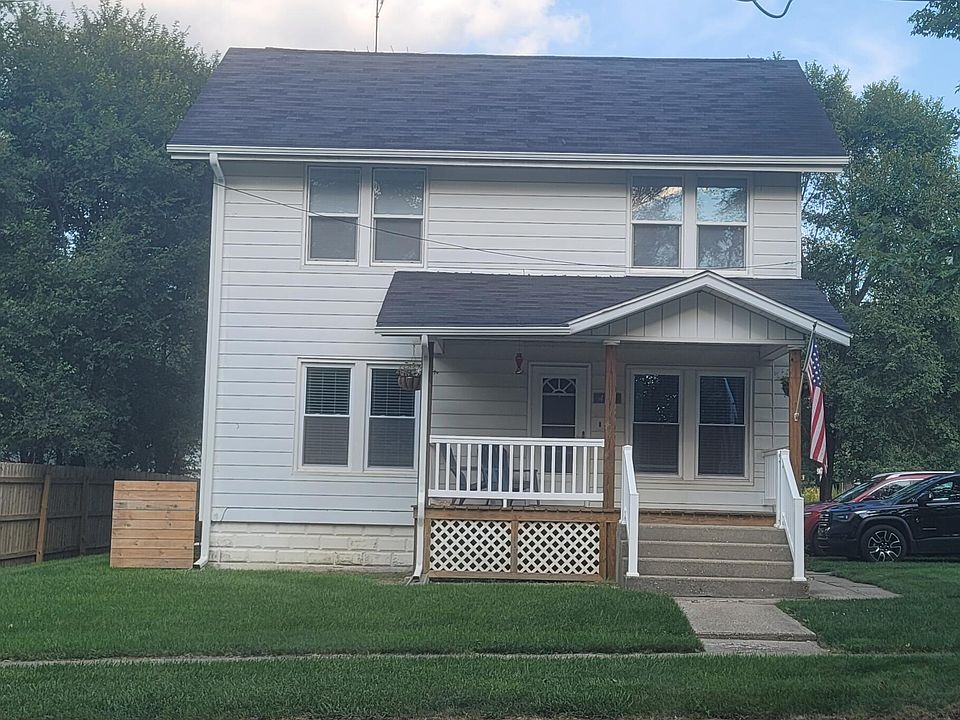 1st image of 408 N Clark St
